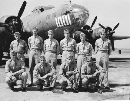 Louis and flight crew 1944 low res